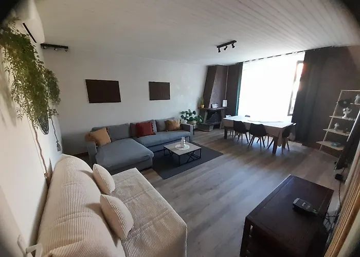 Avec *