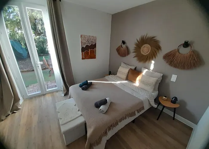 Villa Avec *